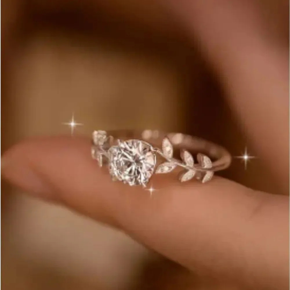 Ladies Graceful Lab Created Diamond Leaf Ring sz 8